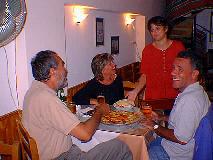 FUN FOOD & DRINK
